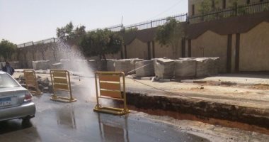 زحام مرورى بسبب كسر ماسورة مياه بشارع مصطفى النحاس فى مدينة نصر