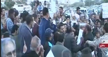متظاهرو بنغازى يطالبون رئيس البرلمان بتفويض "حفتر" رئيسًا لليبيا