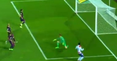 بالفيديو.. بوجا يسجل هدف تعادل غرناطة فى شباك برشلونة
