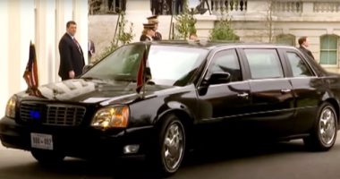 بالفيديو.. 10 معلومات عن سيارة البيت الأبيض التى استقلها السيسي 
