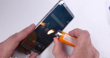 بالفيديو.. هاتف LG G6 يتعرض لاختبارات قوة التحمل 