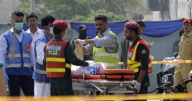 بالصور.. مقتل 4 وإصابة 18 آخرين فى تفجير انتحارى استهدف جيش باكستان