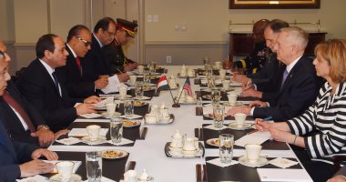 السيسي ووزير الدفاع الأمريكي يؤكدان تطلعهما لتعزيز العلاقات العسكرية بين البلدين