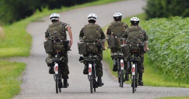 الجيش السويسرى يلغى نهائياً سلاح "الدراجات" أحد أقدم وحداته