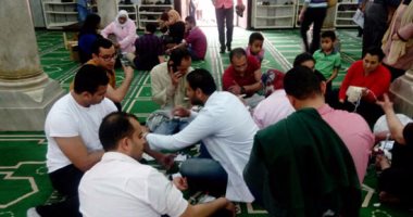 بالفيديو والصور.. حملة للتبرع بالدم لمصابى انفجار مار جرجس بمساجد الغربية  