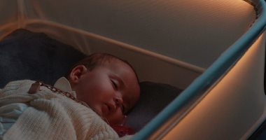 "فورد" تطور سريرا ذكيا لمساعدة الرضع على النوم