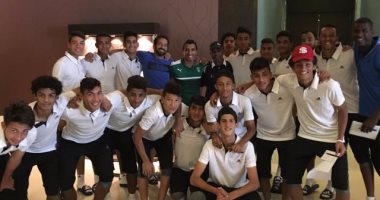 بالصور.. محمد عبد الشافى يساند شباب الزمالك بالإمارات