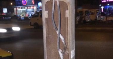 بالصور.. مواطن يرصد أعمدة كهرباء عارية الأسلاك فى المنتزة بالإسكندرية