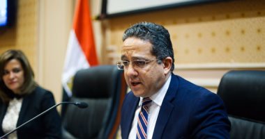 وزير الآثار عن قطع أشجار قصر محمد على بالمنيل: "الشجر مش أثر"