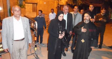 بالصور.. رئيس مدينة الحامول تقدم واجب العزاء بكنيسة حامول كفر الشيخ