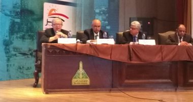 المؤتمر العلمى لجامعة عين شمس يختتم فعالياته بمناقشة آليات التطوير الإدارى