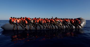 حرس السواحل الليبى ينقذ 300 مهاجر غير شرعى شمال مدينة صبراتة