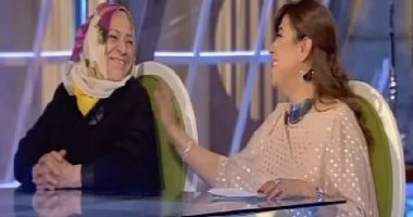 والدة نشوى مصطفى تحرجها على الهواء بـ"ON E": "ليه كنتى بتخبى هدومك فى البوتاجاز"