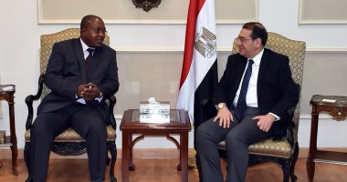 وزير البترول يناقش مع وزير المعادن الكاميرونى توسيع أعمال مصر بأفريقيا