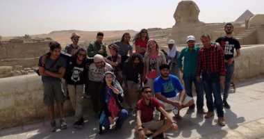 وفد الشباب العربى يزور "أبو الهول" فى رحلة للعصور المصرية القديمة