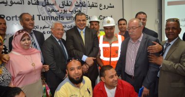 وزير القوى العاملة يشيد بمشروعات سيناء ويؤكد: "الشمس هتشرق بدفء كامل للمصريين"