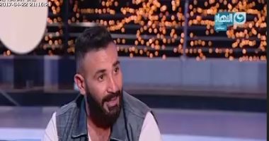 بالفيديو.. أحمد سعد يتلو آيات من القرآن الكريم على الهواء