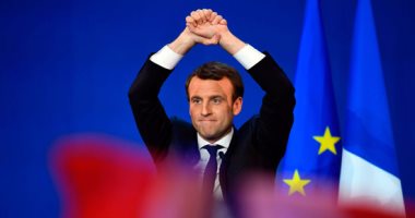 فرنسا: لن نعلق على اختراق حملة إيمانويل ماكرون