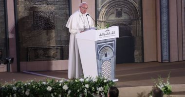 البابا يزور بورما لنقل رسالة "سلام" فى ظل أزمة الروهينجا