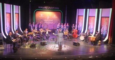 طلاب جامعة طنطا يقدمون فقرات غنائية فى مهرجان الموسيقى العربية