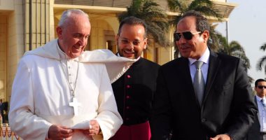 السيسى يوفد مندوبا لسفارة الفاتيكان للتهنئة بالعيد القومى