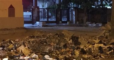 بالصور.. القمامة تحاصر أهالى شارع النبوى المهندس بالمندرة فى الإسكندرية