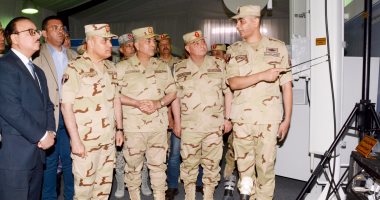 وزير الدفاع يفتتح تطوير وتحديث منظومات التأمين الإشارى بالقوات المسلحة