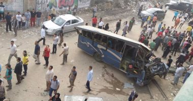 المرور: الانتهاء من رفع حطام أتوبيس دائرى السلام ونقل المصابين للمستشفى