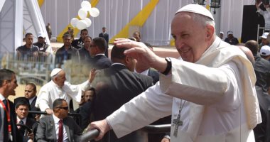 بابا الفاتيكان يشيد بالرئيس السيسي ودوره تجاه المسيحيين فى مصر