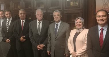 وزير الكهرباء يجتمع بمحافظ جنوب سيناء لدعم الشبكة بالمحافظة