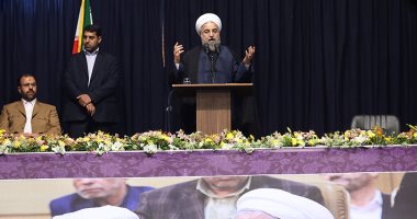 الرئيس الإيرانى مهاجما المتشددين: إحراق السفارات الأجنبية لن یحل مشاكلنا