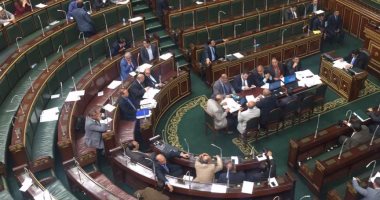رئيس البرلمان: نواب بالصعيد غادروا الجلسة قبل التصويت على قانون "العلاوة"