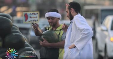 القرموطى يذيع فيديو "خبير البطيخ" المنشور على دوت مصر ويشيد به بـ"آخر النهار"