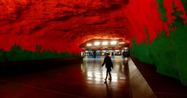بالصور.. "مترو ستوكهولم" تحفة فنية تحت الأرض