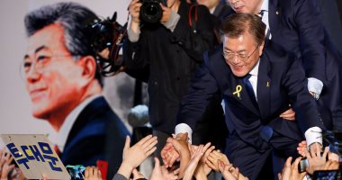 بالصور.. رئيس كوريا الجنوبية المنتخب يحتفل وسط أنصاره بفوزه فى الانتخابات
