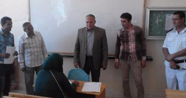 رئيس مدينة "نخل" بوسط سيناء يتفقد لجان الامتحانات بالمناطق الجبلية