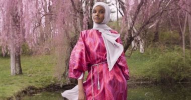 بالصور.. أمريكا تستقبل رمضان بعرض أزياء للمحجبات ببصمة العارضة "حليمة عدن"