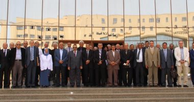 رئيس جامعة كفر الشيخ يستقبل لجنة قطاع الدراسات الهندسية