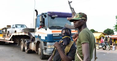 بالصور.. حالة من التأهب تسود ساحل العاج بعد رفض المتمردين تسليم أسلحتهم 