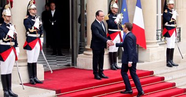 لحظة بلحظة.. مراسم تنصيب إيمانويل ماكرون لرئاسة فرنسا فى الإليزيه