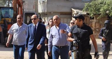 مدير أمن دمياط يتفقد الحالة الأمنية بقرية البصارطة