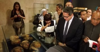 بالفيديو والصور.. وزير الآثار يشهد معرض مقتنيات أثرية بمتحف الأقصر 