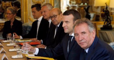 بالصور.. بدء الاجتماع الأول لحكومة الرئيس الفرنسى المنتخب ماكرون