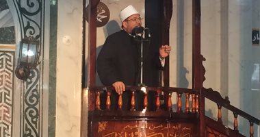وزير الأوقاف يفتتح مسجدا بالدقهلية ويلقى خطبة الجمعة 