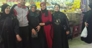 بالفيديو والصور.. بائعو ياميش رمضان ببنى سويف: ارتفاع الأسعار وراء ضعف الإقبال