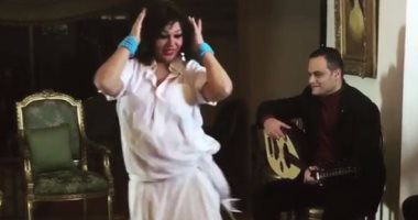 بالفيديو.. فيفى عبده فى وصله رقص بلدى عبر "إنستجرام"