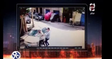 بالفيديو.. طالب يعتدى على زميله بـ"مطواة" ويتسبب له فى 100 غرزة