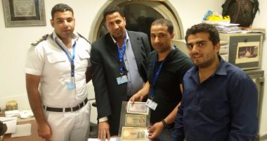 إحباط محاولة تهريب 69 عملة أثرية بحوزة مصرى قبل مغادرته لكندا