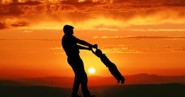 لو بقيت أب.. 5 حاجات لازم تعلمهما لابنك أهمها كيف يعامل المرأة