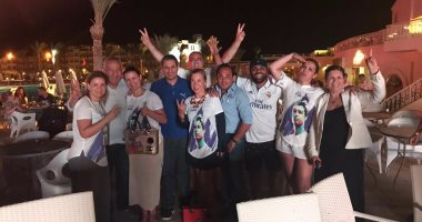 بالفيديو والصور.. عائلة رونالدو تحتفل بفوز ريال مدريد بالدورى الأسبانى بالغردقة